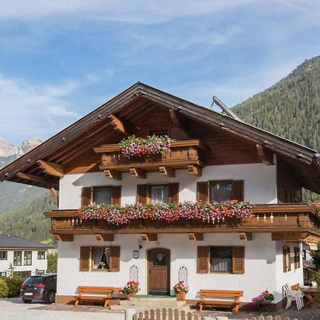Ferienhaus Stubai Нойштифт-им-Штубайталь Экстерьер фото